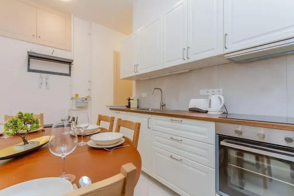 Bartók Apartment
