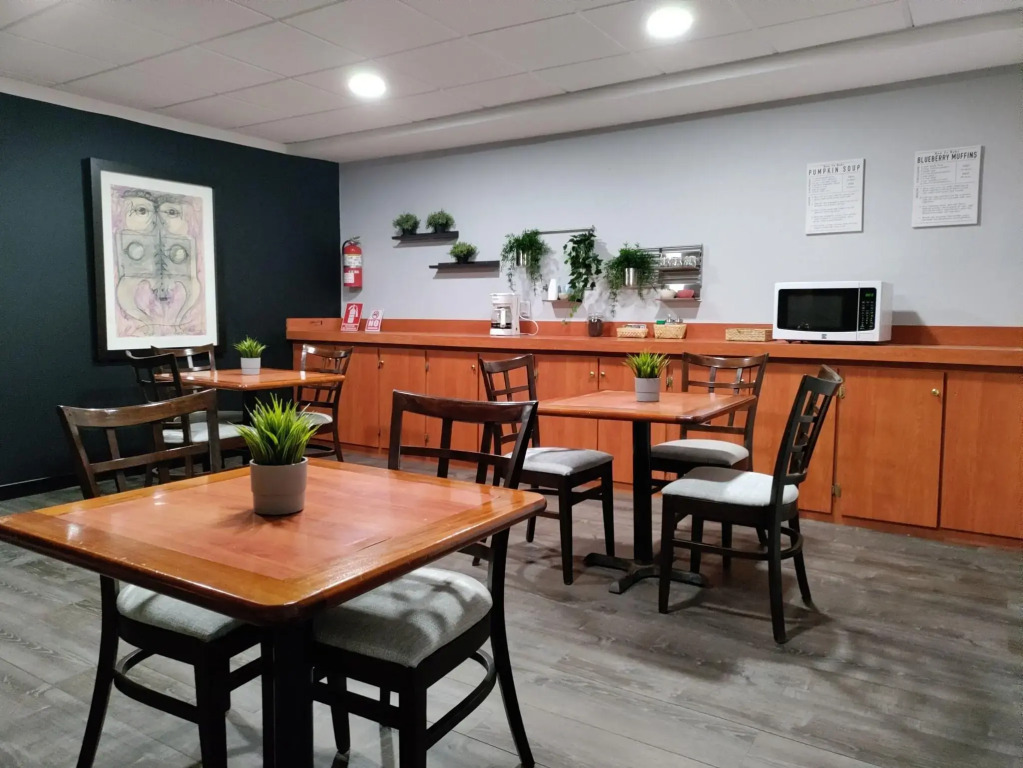 SJ SUITES HOTEL