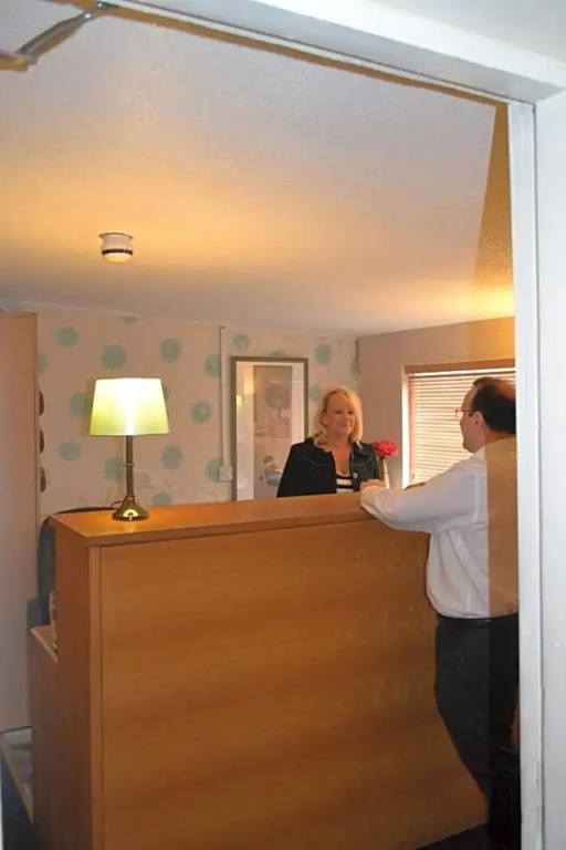 Ambrose Hotel