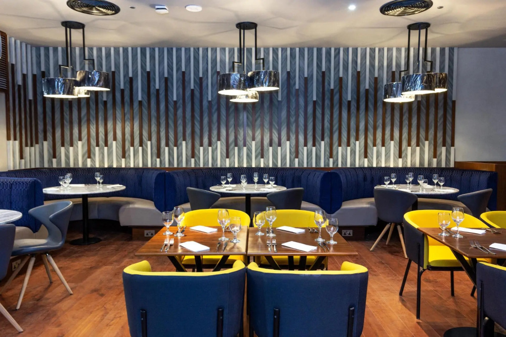 Premier Inn Dubai Al Jaddaf - An Emirates Group Company