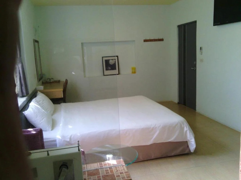 Lev 77 Hostel