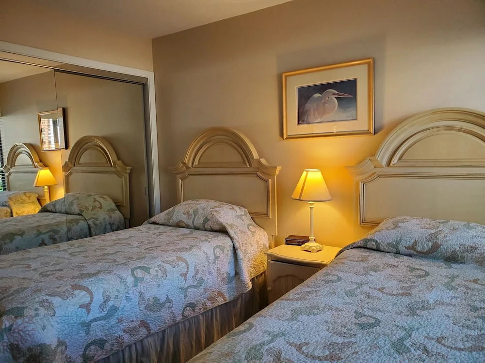 Midnight Cove Ii 811f - Gem On The Bay! 2 Bedroom Condo