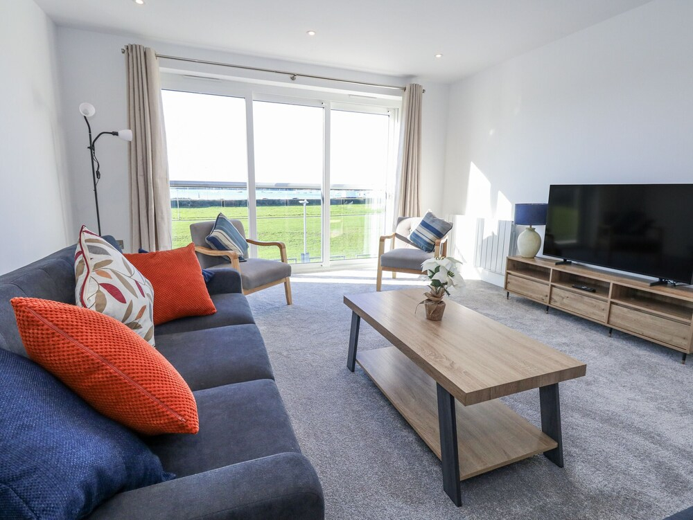 Sea Fern House - 36B
