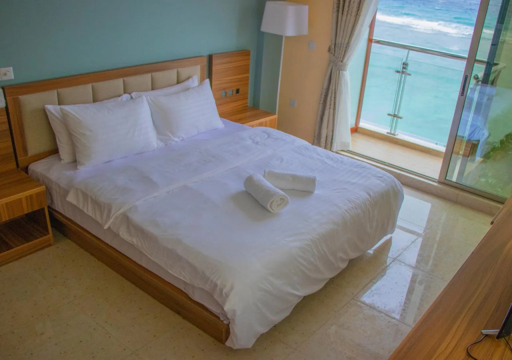 Wavefront Inn