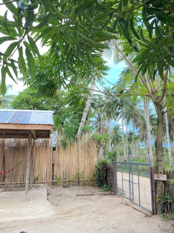 Jasmine Inn at Bucana Beach El Nido