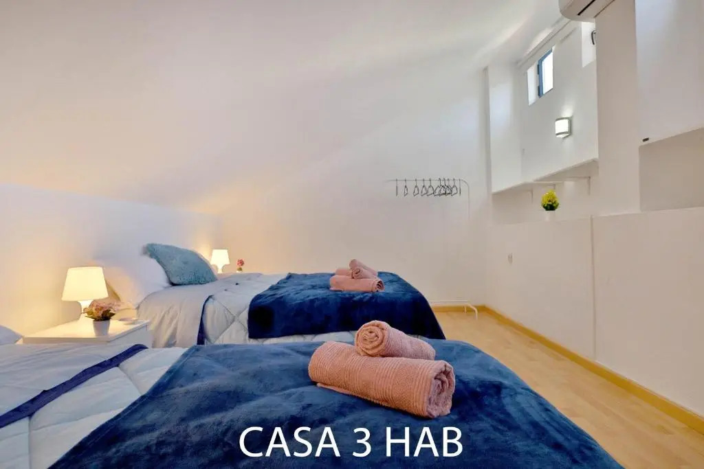 Casas Caballerizas Mezquita 1 y 3 HAB