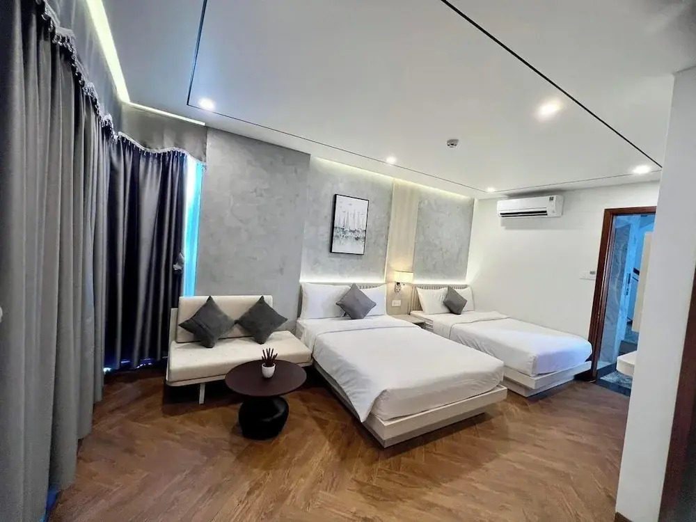 YS Sea House Hotel