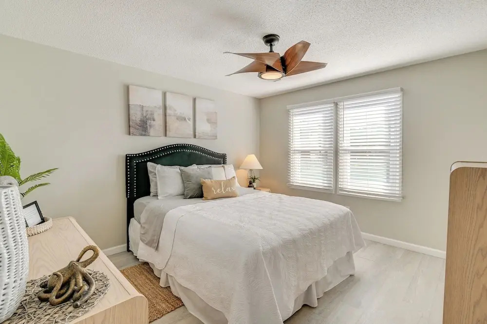 Deck & Pool Access: Myrtle Beach Getaway