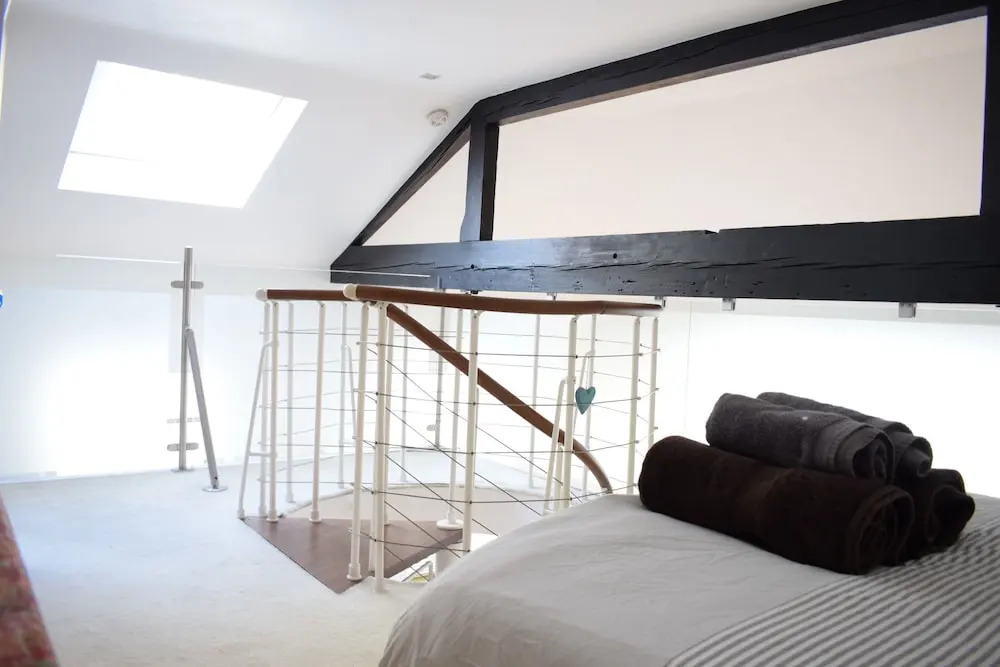 Spacious 1 Bedroom Apartment Near Clapham Junction