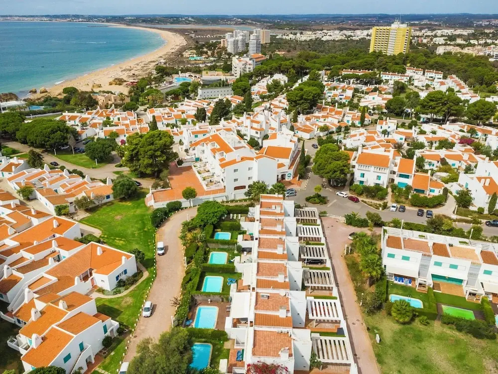 Sunny 5BR Villa @ Prainha Club