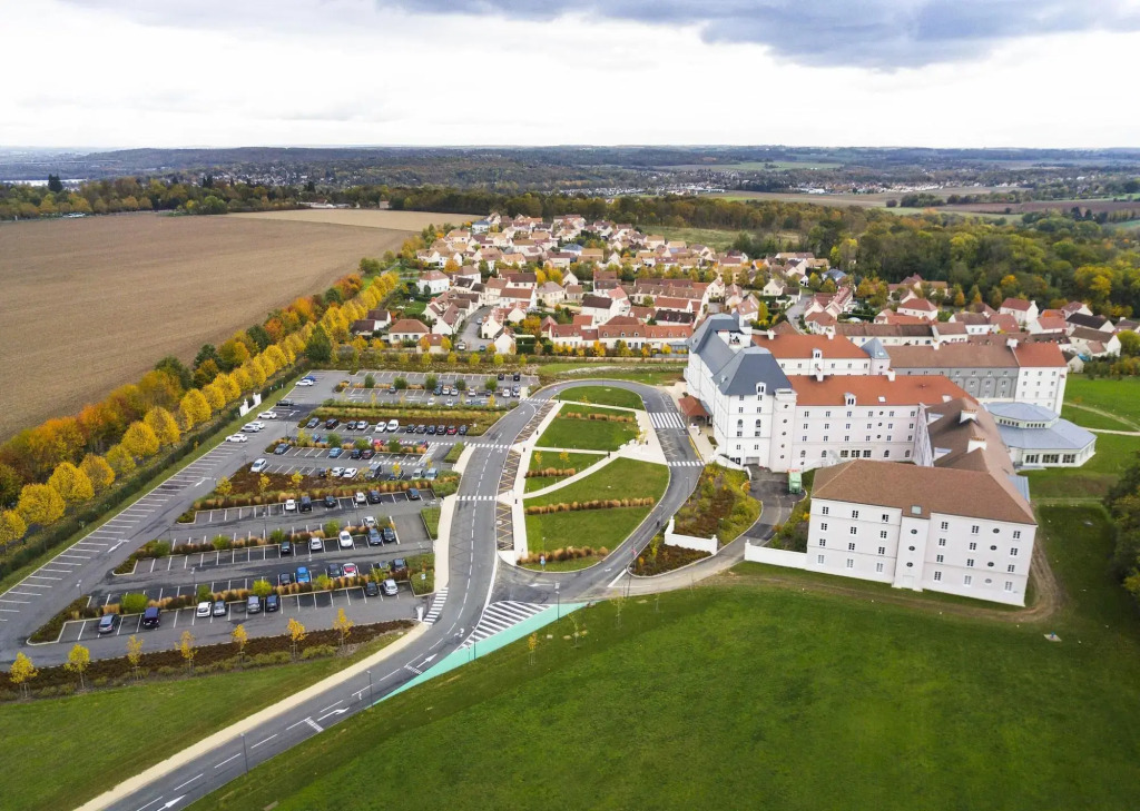 B&B HOTEL près de Disneyland Paris