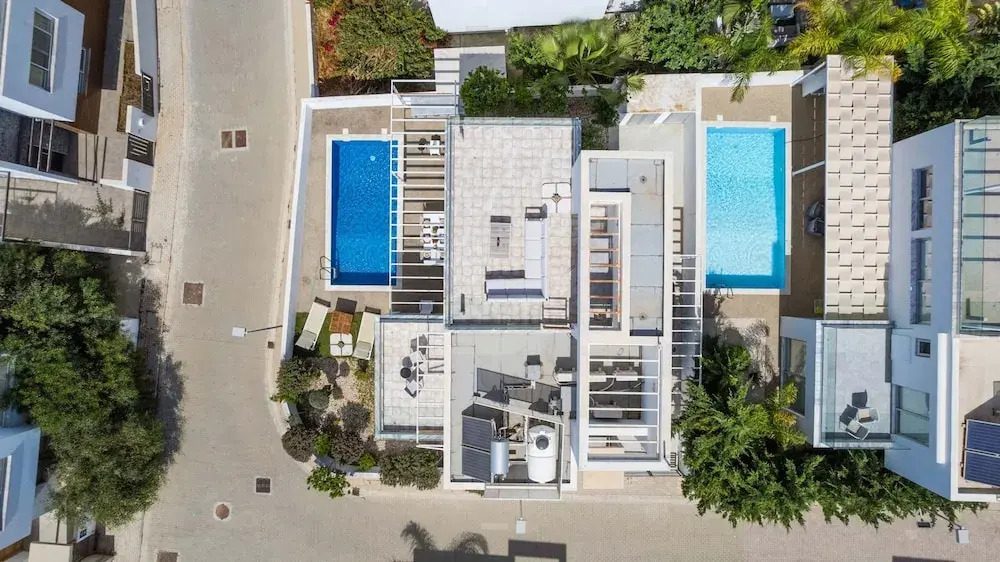 Elite Blu Heights Villa