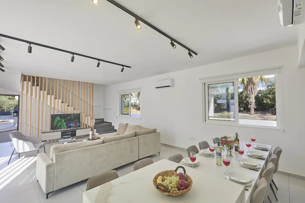 New 5 Bedroom Villa With Pool in the Center of Ayia Napa l Kube Villa 4
