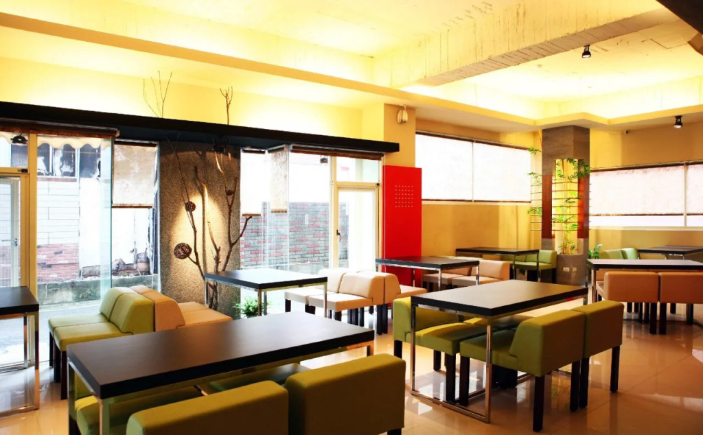The Young Hotel