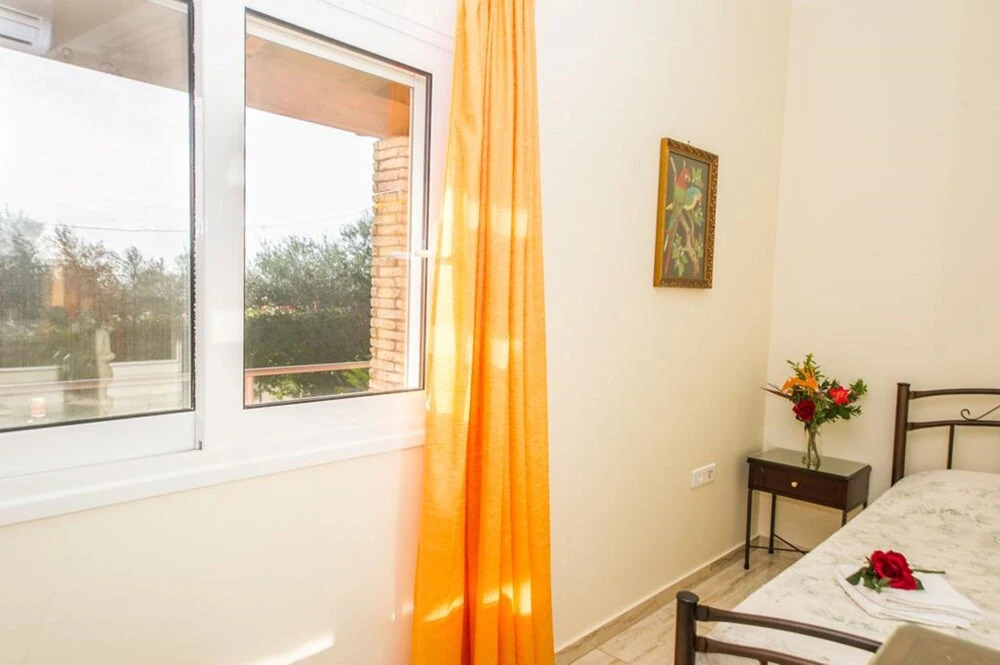 Cozy Flat In An Olive Grove Near a Sandy Beach