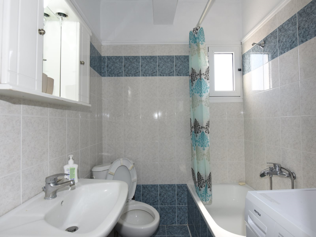 Isolde Apartment by TravelPro Services - Kalli...