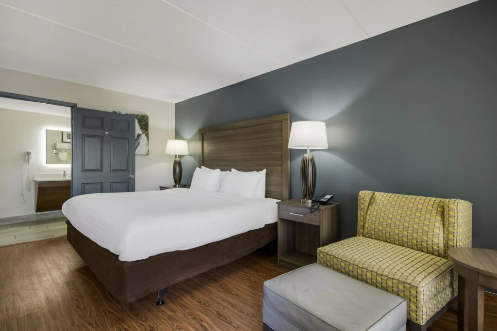 Quality Inn Asheville Airport