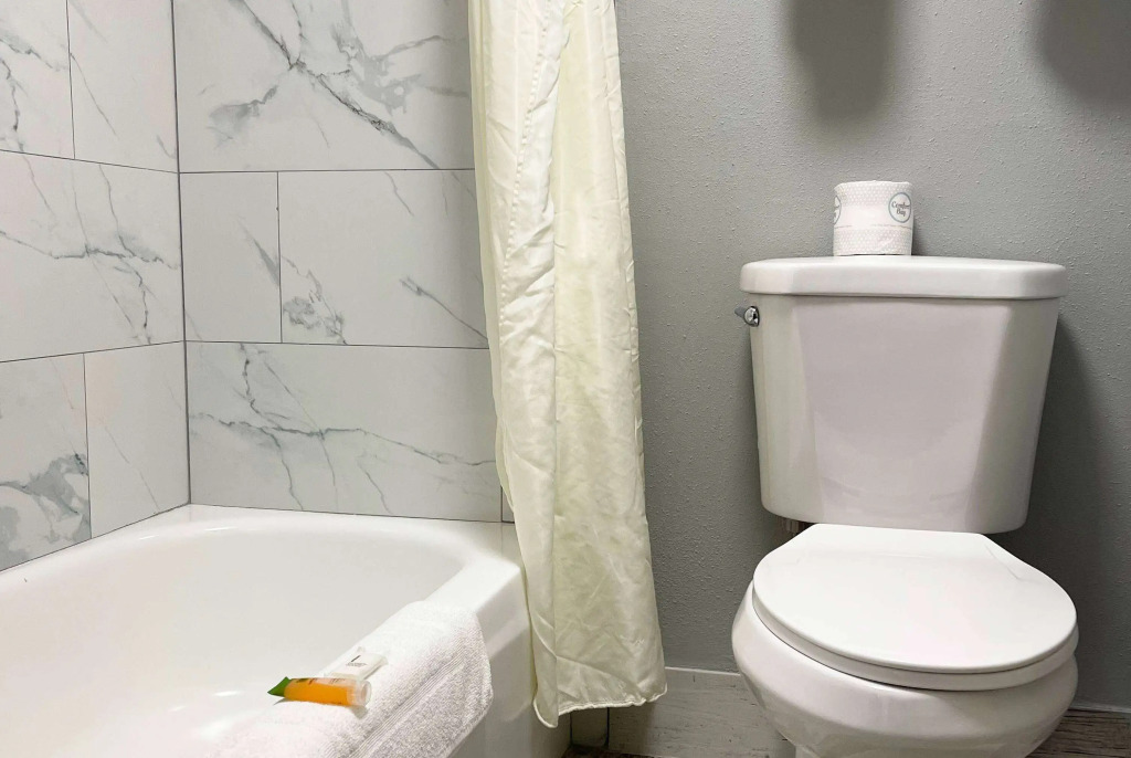 AmericInn by Wyndham Ladysmith