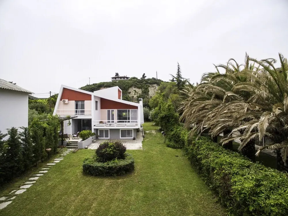 Hestia Beach Front Villa
