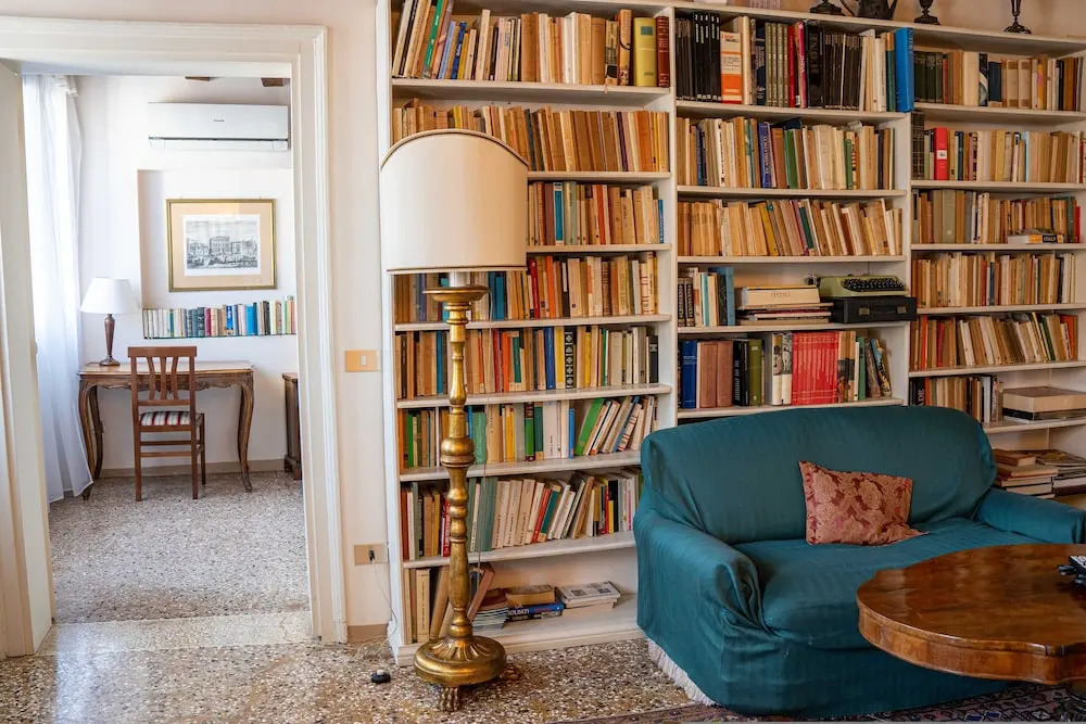 Casa Allegra by Ca-sa Check
