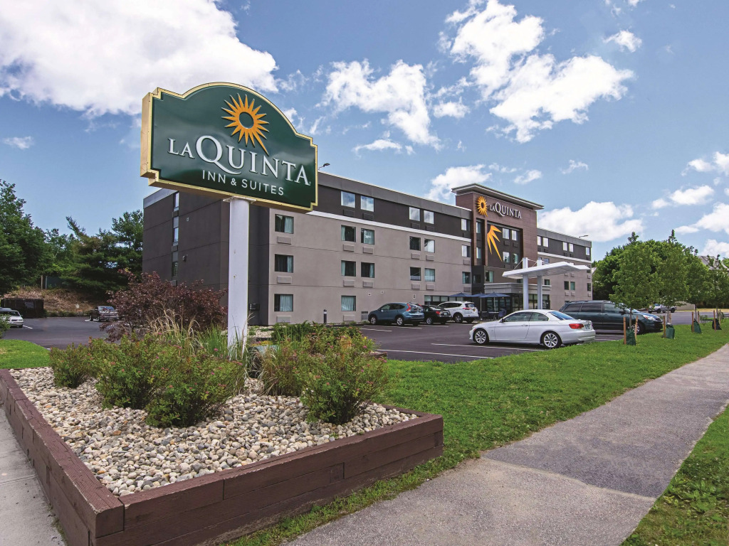 La Quinta Inn & Suites by Wyndham Portland DT Maine Med