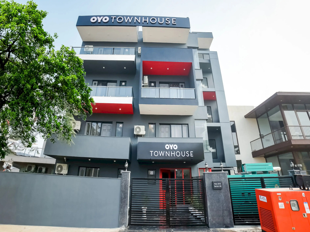 Townhouse Artemis Hospital Near Unitech Cyber Park