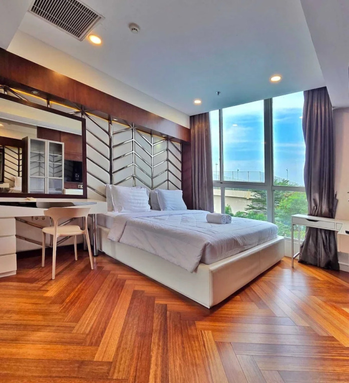 Summit By SanLiving - 2BR
