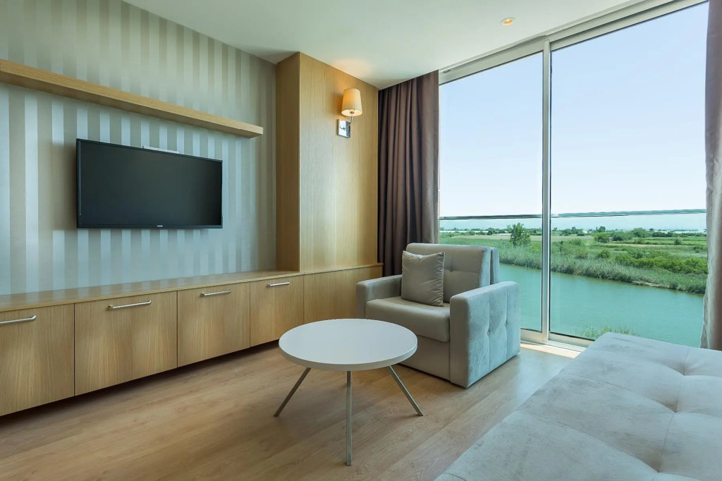Aska River Suites