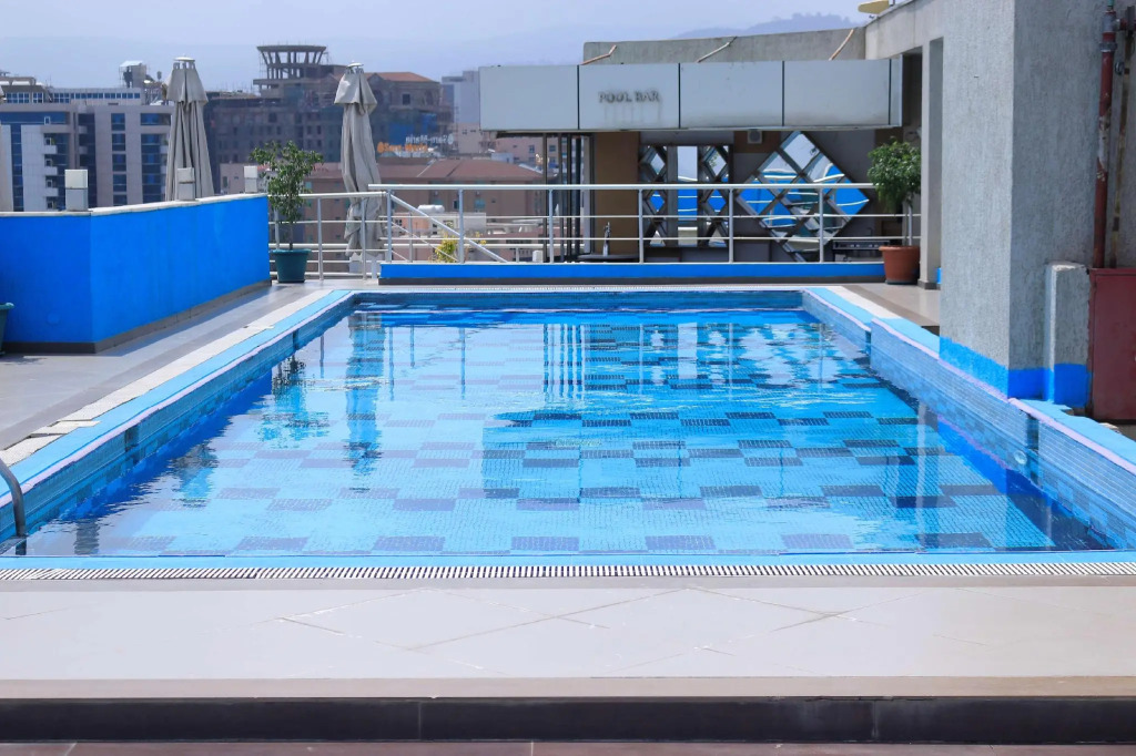 Momona Hotel