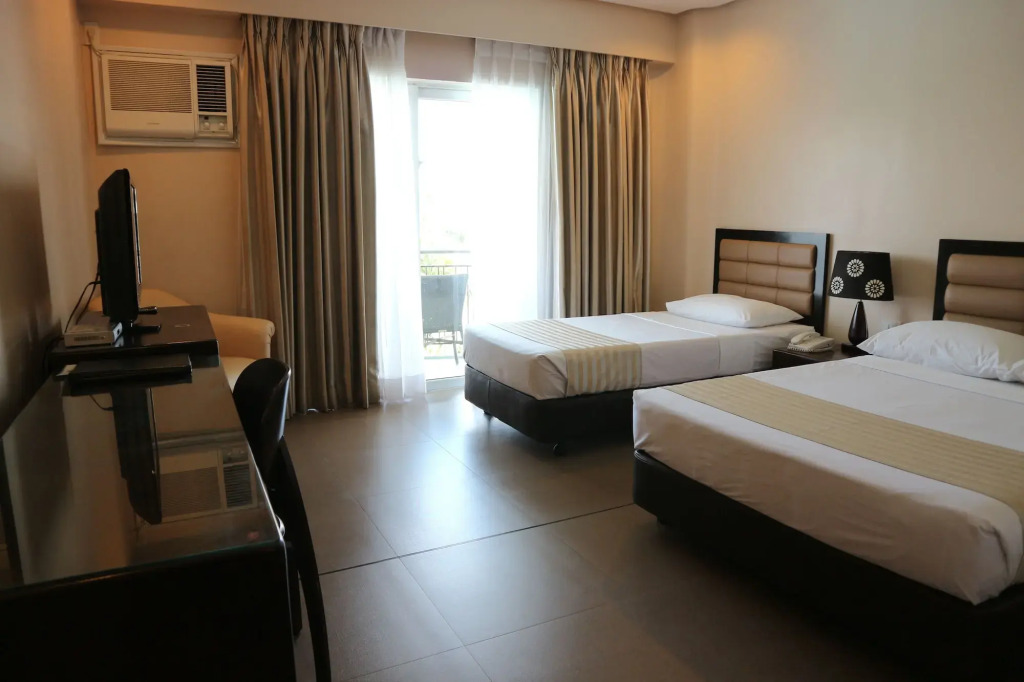 N Hotel
