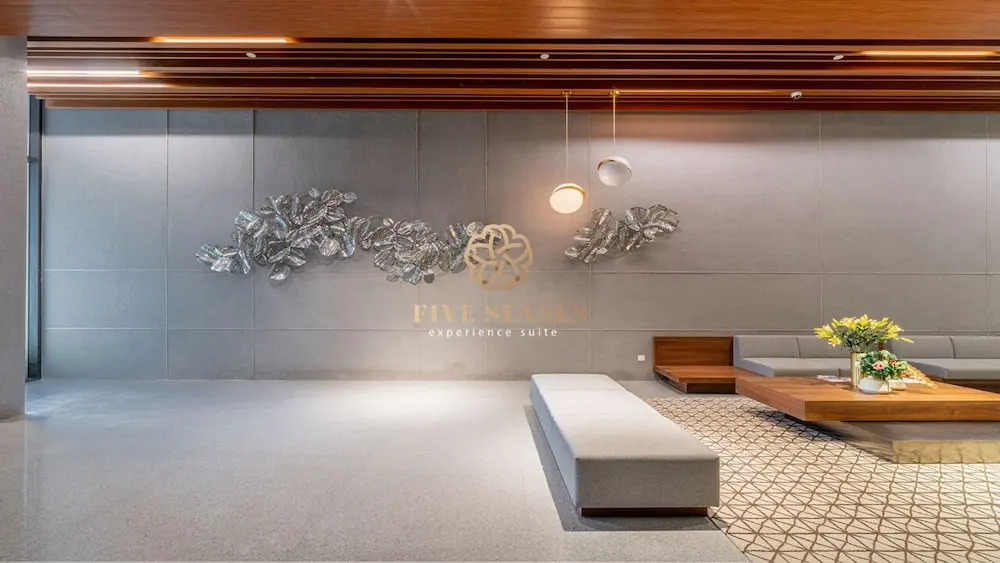 Kenwingston Avenue By Five Senses