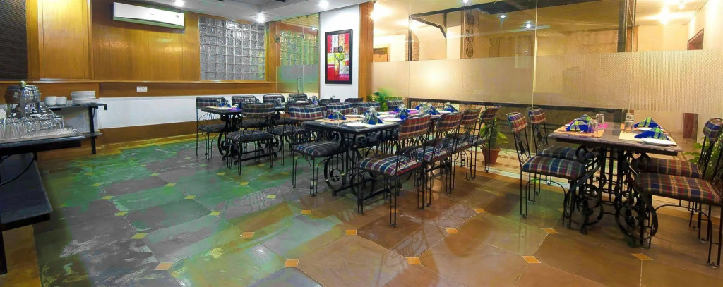 FabHotel Siris 18 - Aravali Biodiversity Park