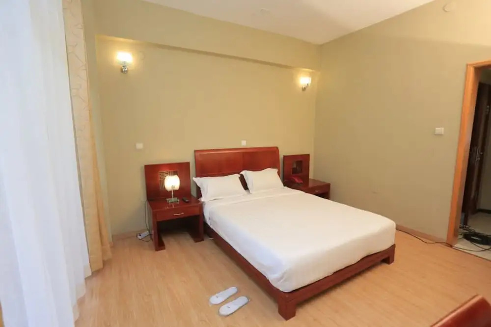 Sadula Hotel