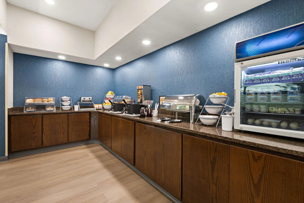 Comfort Suites Hudson I-94