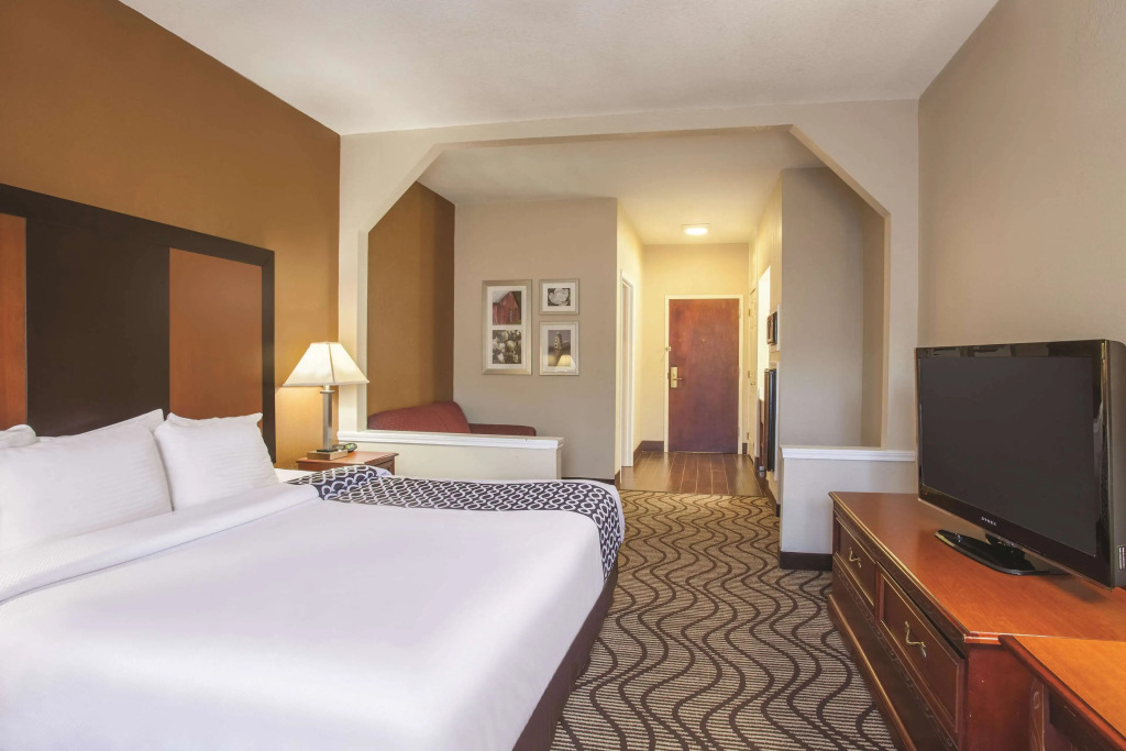 Baymont by Wyndham Moss Point Pascagoula