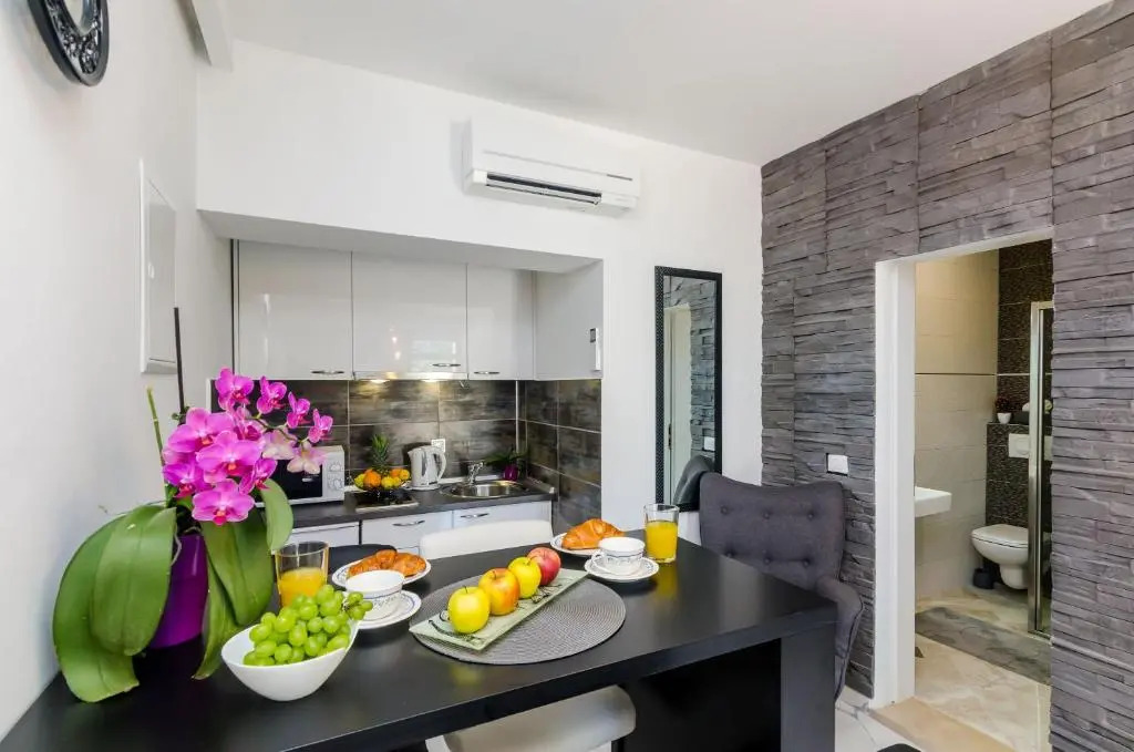 Mata Family Apartments