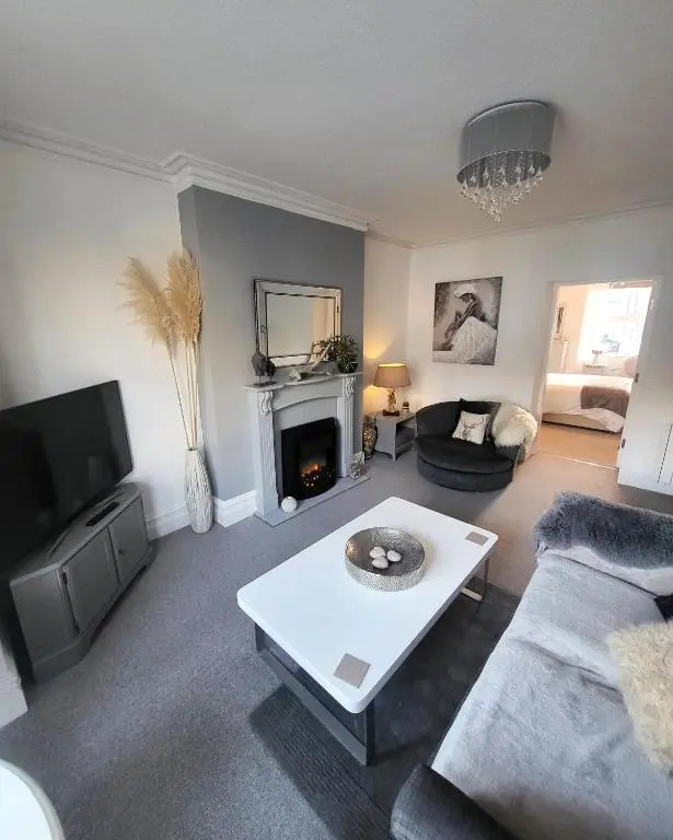 Willesden, Flat1 Lovely Spacious 1 Bedroom Flat, heart of Llandudno