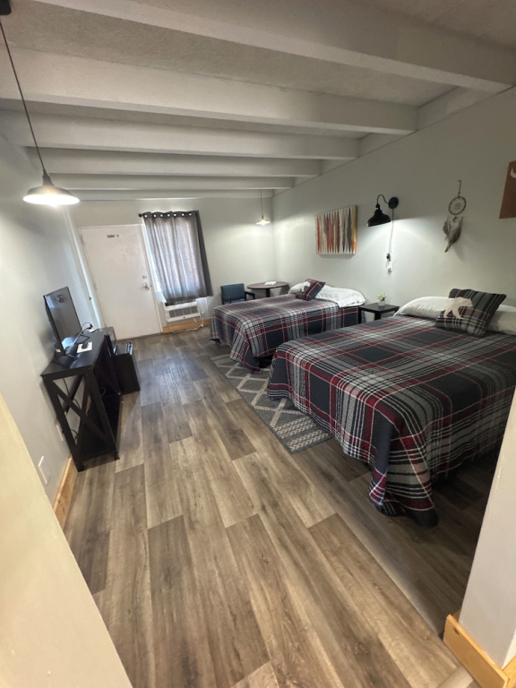 Tecumseh Inn & Suites