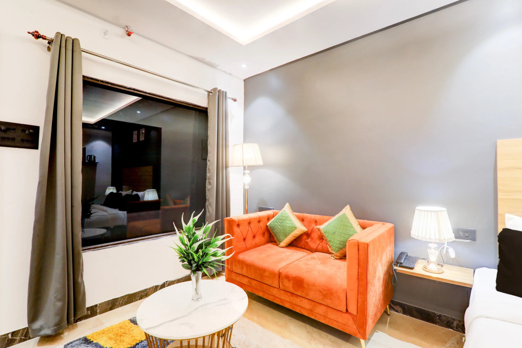 Super Hotel O Golden Tulipz