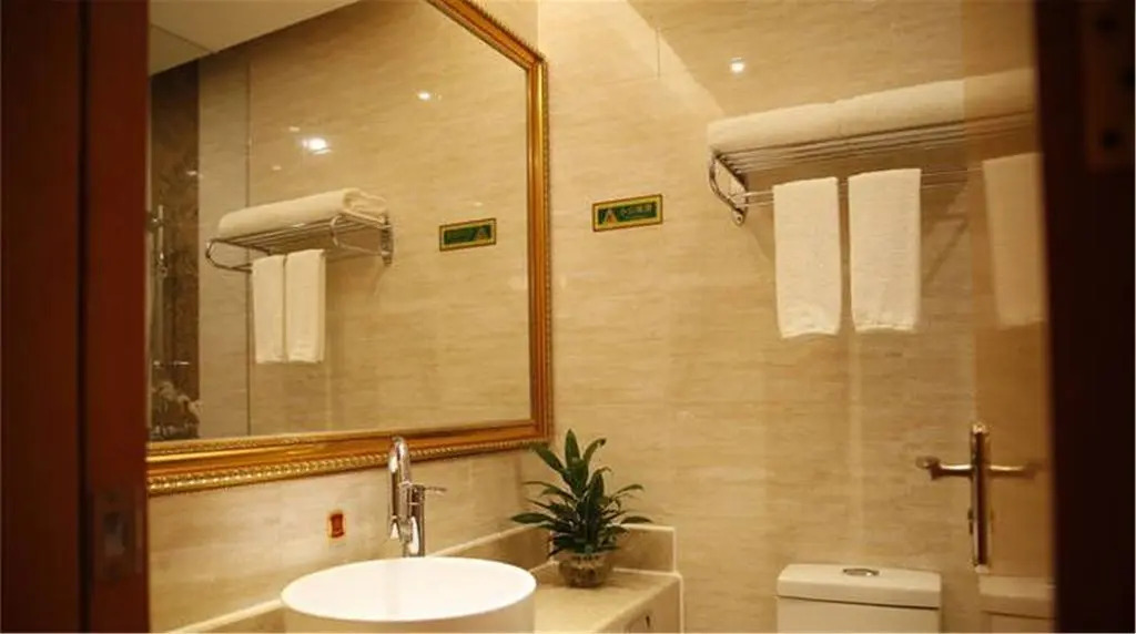 Vienna Hotel Foshan Lingnan Pearl Gymnasium