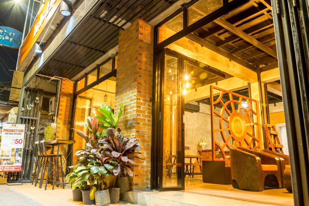 Iris hostel
