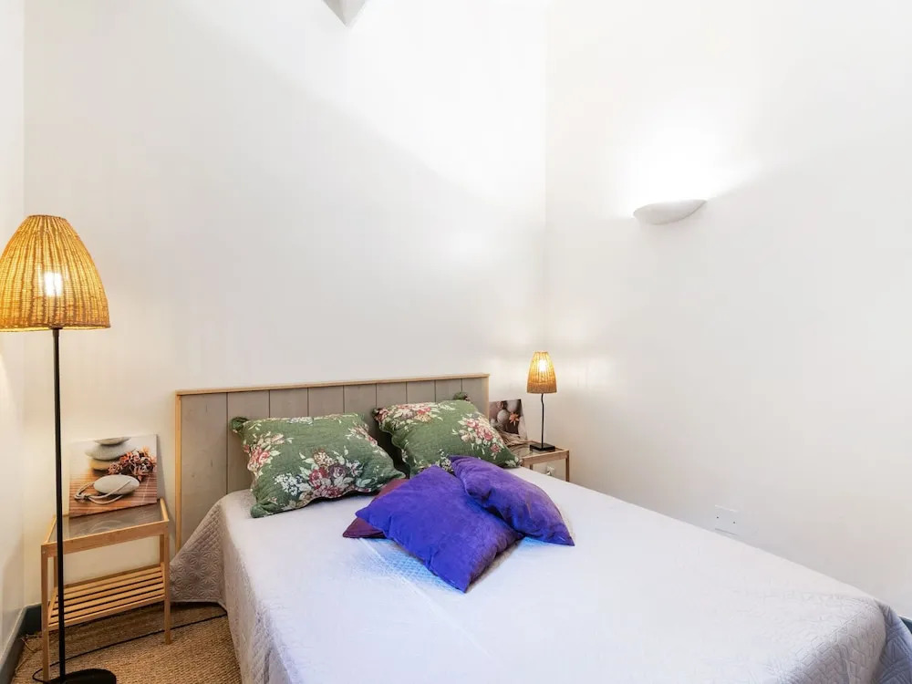 Boutique Holiday Home in Sanary-sur-mer With Terrace