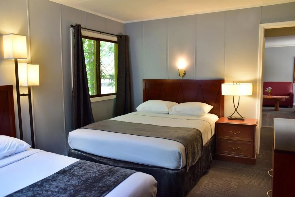Delton Oaks Resort