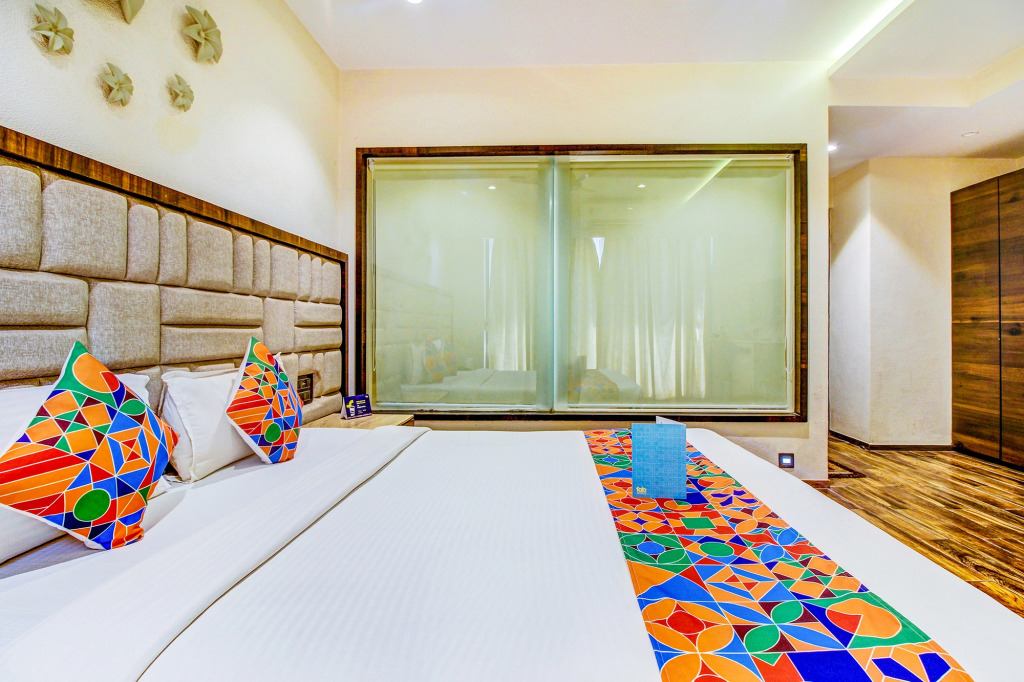 FabHotel Supreme Grande