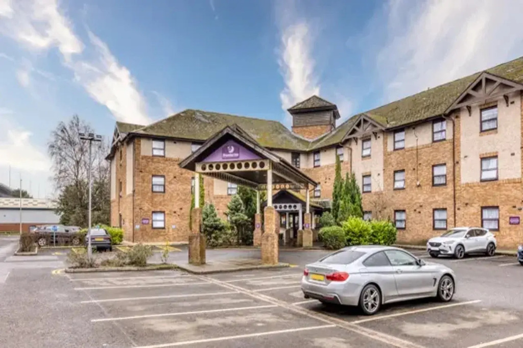 Premier Inn Glasgow Airport