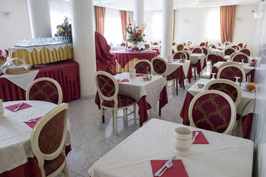 Hotel Ambassador