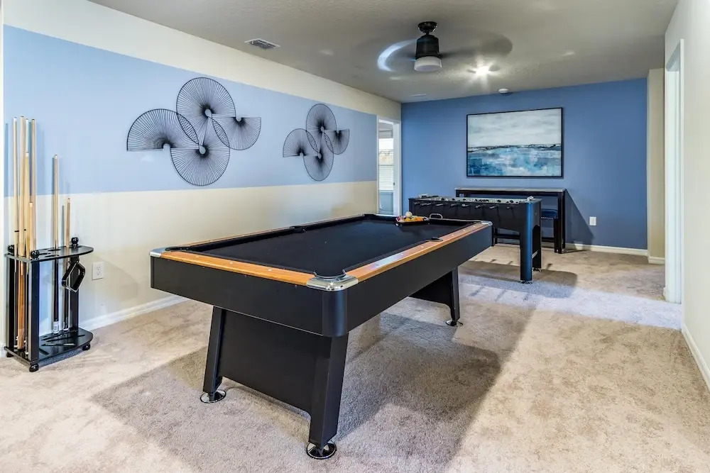 2260 LC - Windsor Island - 10 Bed Villa Heated Private Pool