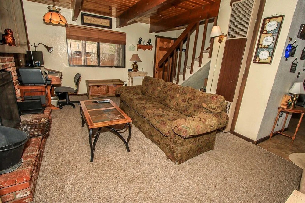 Birdie Cabin 1328 by RedAwning