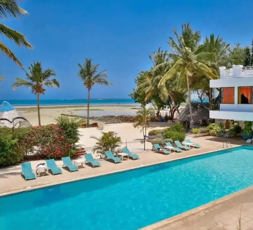 Beachcomber Hotel And Resorts