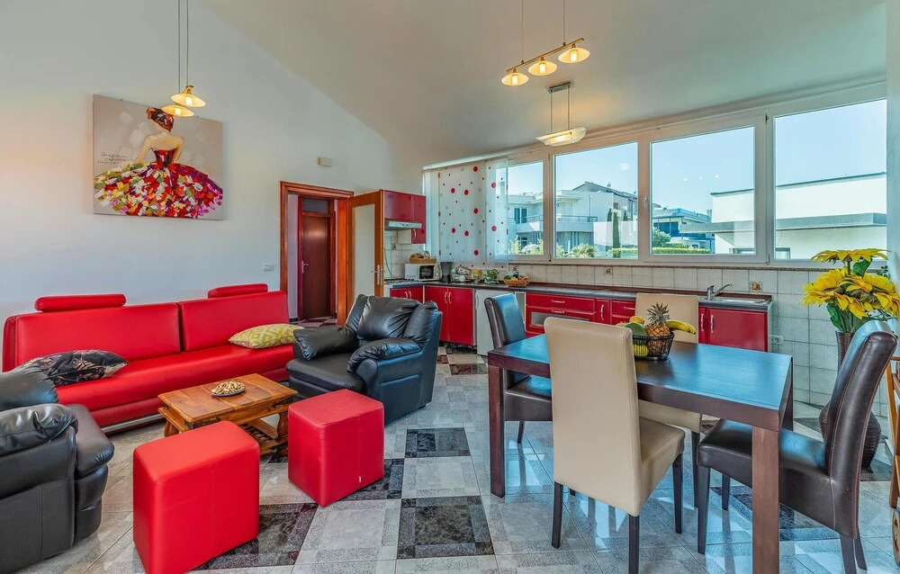 Amazing Apartment in Medulin With Wifi and 2 Bedrooms